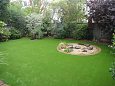 Roheline muru Londoni aias muudab muru hooldamise lihtsamaks.. | Kunstmuru rohelised aiad Vaipkatete mk koduaedadesse vimaldab muuta ueala hooldusvabaks. Vaipkatete mk ja paigaldus.  