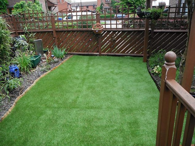 Hooldusvaba sisehoov tehismurukattega. Eriti tasub silmas pidada tehismurukatete vähest hooldusvajadust.  Hooldusvaba sisehoov tehismurukattega. Eriti tasub silmas pi.. | Tehismuru Lõuna-Aafrikas