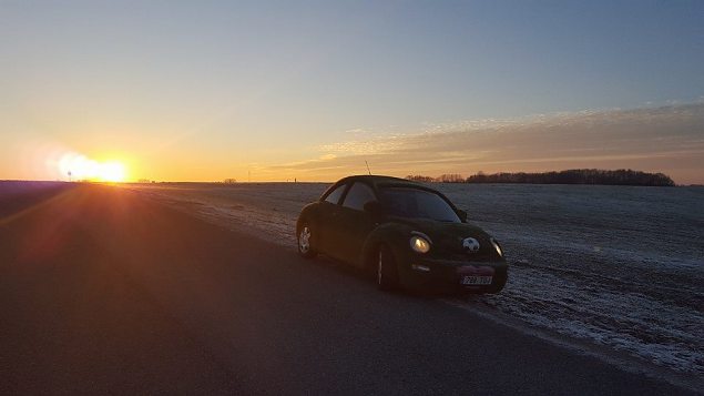 rahvakeeli murumuna (kunstmuru auto)... teeb isegi kige kurvemal tuju rmsaks :) rahvakeeli murumuna (kunstmuru auto)... teeb isegi kige kur.. | Roheline muru autodel